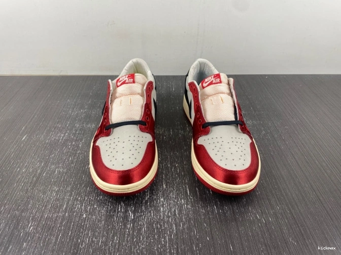 Rep x Away Air Room Low Trophy Jordan 1 OG FN0432-100 0819